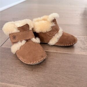 LL bean Fur Lined Booties